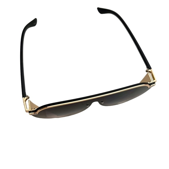 SUNGLASSES Fashion Black Gold Smokey Lenses Summer Vacation Beach Glasses - Picture 2 of 16